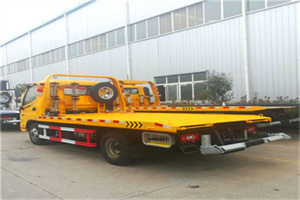 阎村附近拖车救援搭电