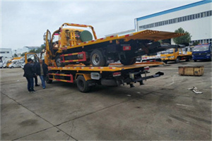 阎村同城汽车补胎