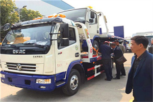 阎村汽车道路救援拖车价格